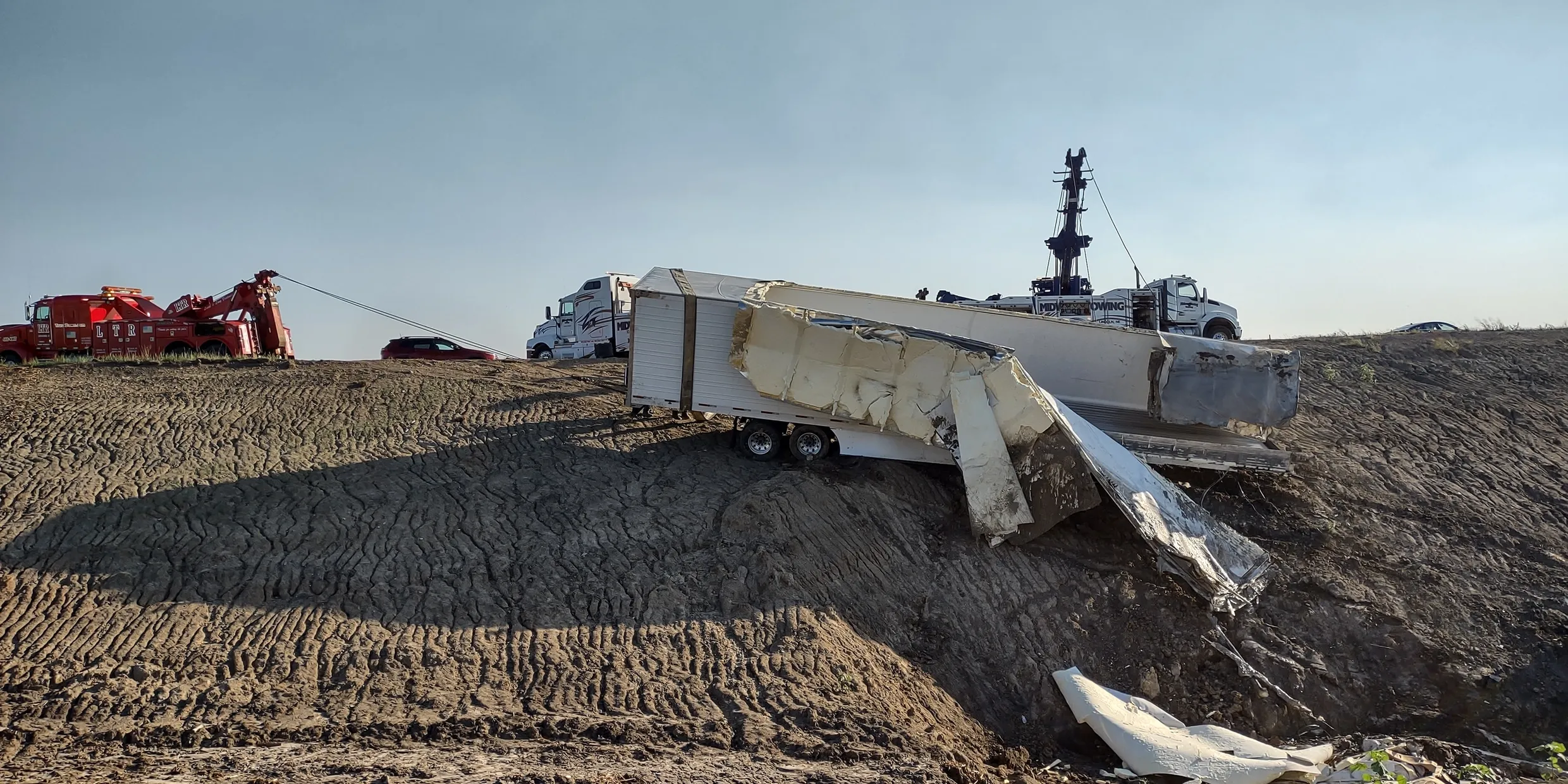 Rs=w 2480,h 1240,cg True